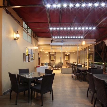 Starlit Suites Bangalore Kammasandra Kültér fotó
