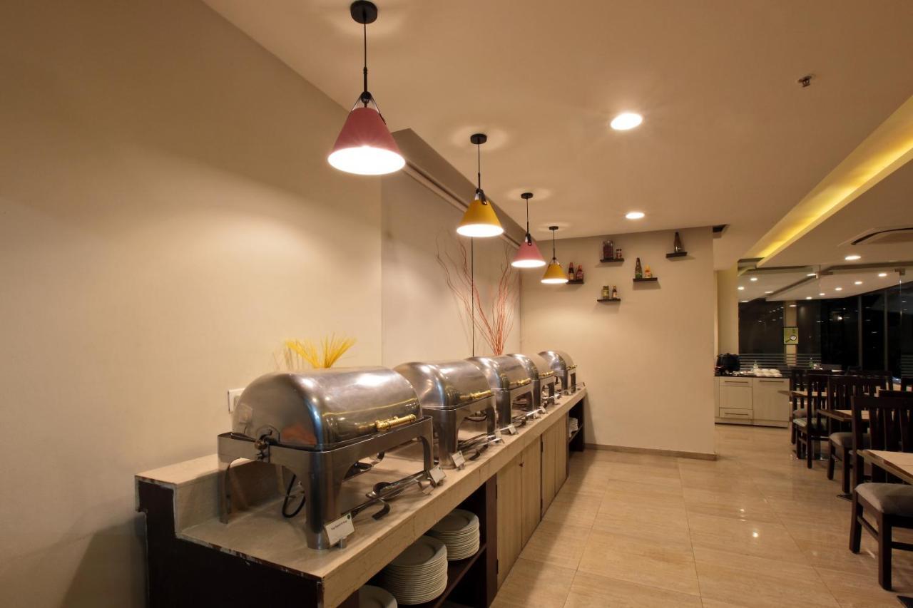 Starlit Suites Bangalore Kammasandra Kültér fotó
