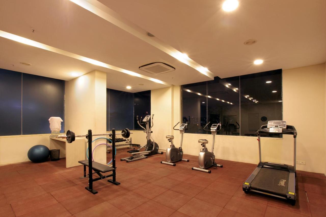 Starlit Suites Bangalore Kammasandra Kültér fotó