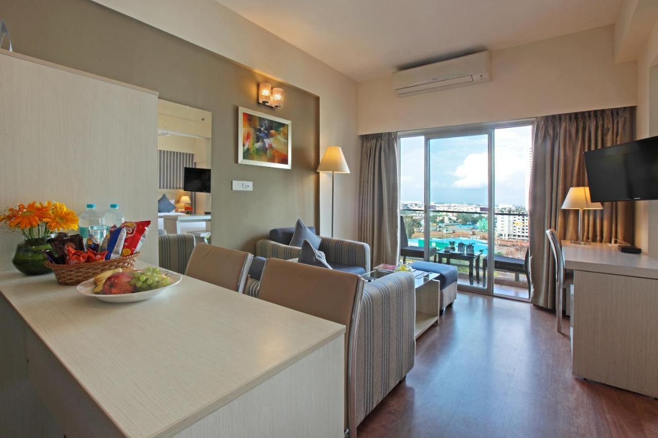 Starlit Suites Bangalore Kammasandra Kültér fotó